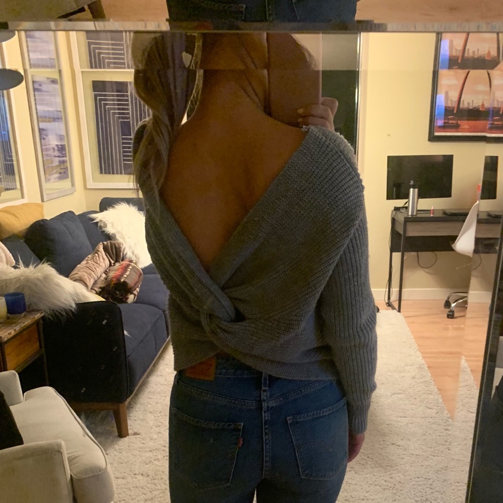 Back Twist Knot Grey Sweater